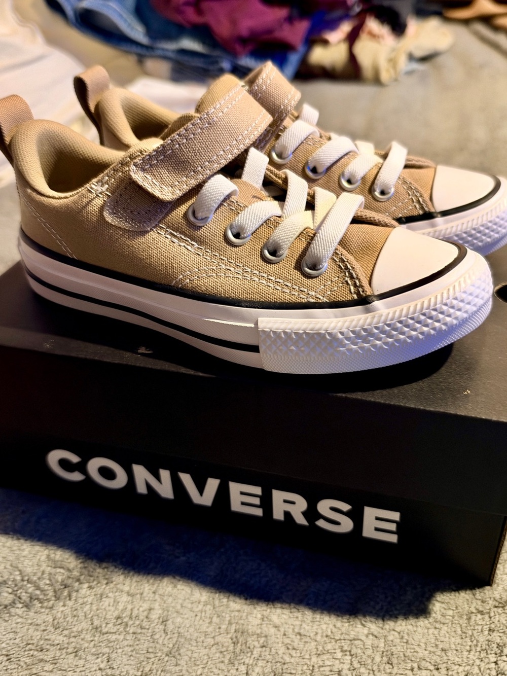 Converse Kids Tan Canvas Low-Top Sneakers